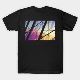 Facade in front of the mountains 2 T-Shirt